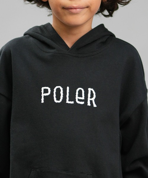 POLeR(ポーラー)の「POLER/ポーラー キッズ パーカー LOGO LTD PL ムラサキBOYSパーカー 249MCV0030(パーカー・キッズ・グレー/ブラック・130cm/140cm/150cm/160cm)」の18枚目の写真
