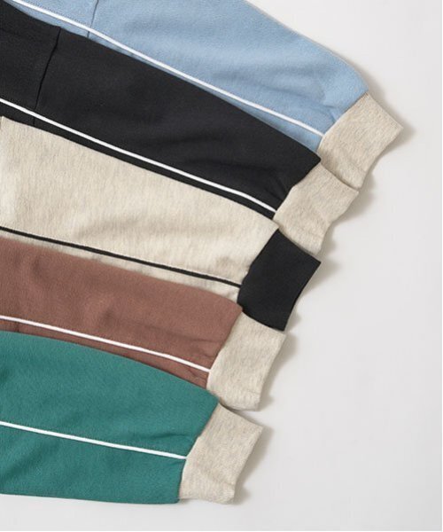 b・ROOM(ビールーム)の「【毛玉バイバイ裏毛】パイピングバイカラービッグスウェット(スウェット・キッズ・モカ/オートミール/モスグリーン/ブルーグレー/ブラック・100cm/110cm/120cm/130cm/140cm/150cm)」の20枚目の写真