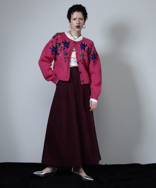 mici（ミチ）の「(mici)スーパーワイドコーデュロイパンツ（その他パンツ・レディース・ブラック/ワインレッド・SMALL/MEDIUM）」の15枚目の写真