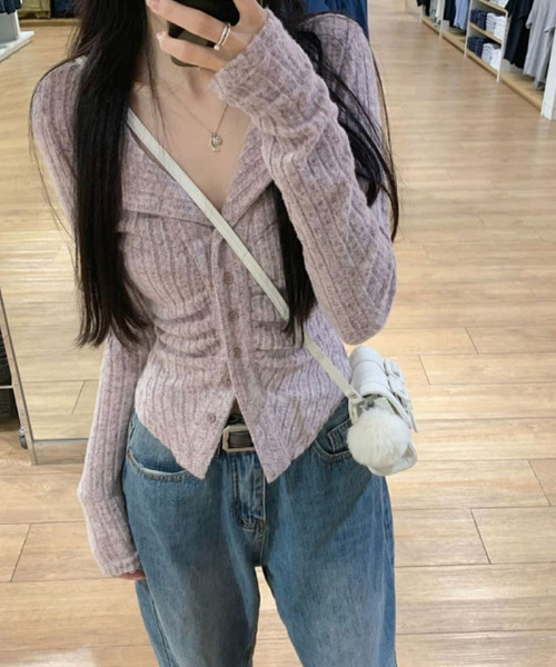 VIVID LADY（ビビッドレディー）の「リブカーディガン シャーリングデザイン リブトップス リブニット（カーディガン/ボレロ・レディース・ピンク/グレー/ライトベージュ・FREE）」の14枚目の写真