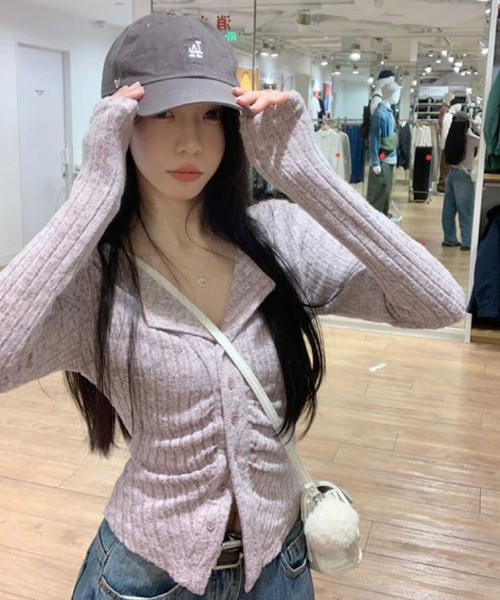 VIVID LADY（ビビッドレディー）の「リブカーディガン シャーリングデザイン リブトップス リブニット（カーディガン/ボレロ・レディース・ピンク/グレー/ライトベージュ・FREE）」の18枚目の写真