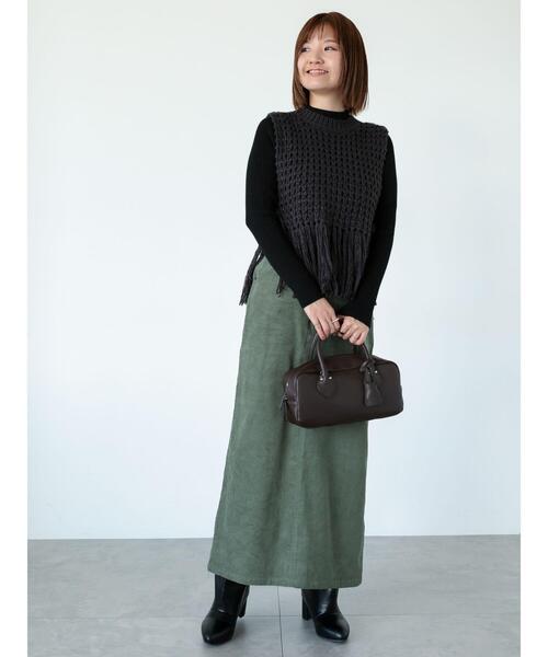 Lugnoncure（ルノンキュール）の「フリンジニットベスト（ニット/セーター・レディース・モカ/チャコールグレー/オフホワイト・F）」の6枚目の写真