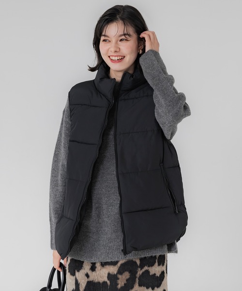 coca（coca）（コカ）の「【WEB限定セール】ポリタフタ中綿ベスト（ベスト・レディース・ブラック・L/M）」の2枚目の写真