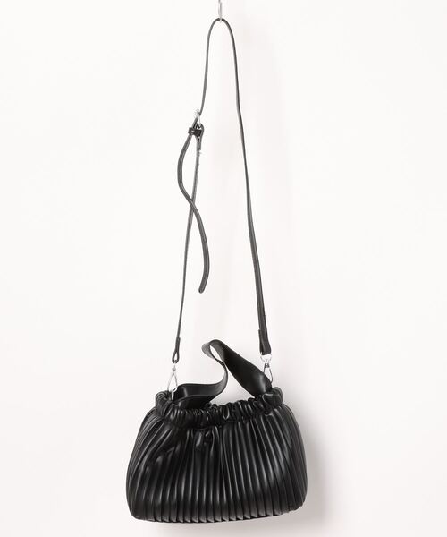 プリーツ2wayバック（ショルダーバッグ）｜AVALON(U.Q)（アバロン）