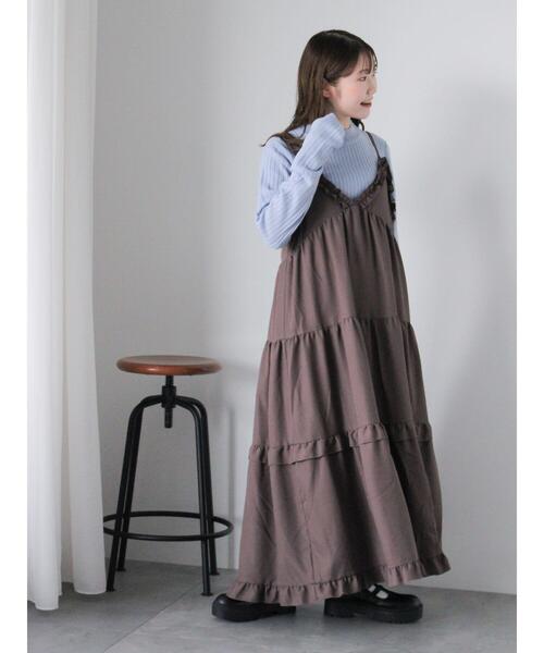 ehka sopo（エヘカソポ）の「フリルティアードキャミワンピース（ワンピース・レディース・グリーン/モカ/ブラック・F）」の4枚目の写真