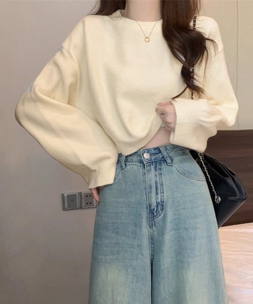 IRADOWL（アイラドール）の「ショート丈無地プルオーバーニット