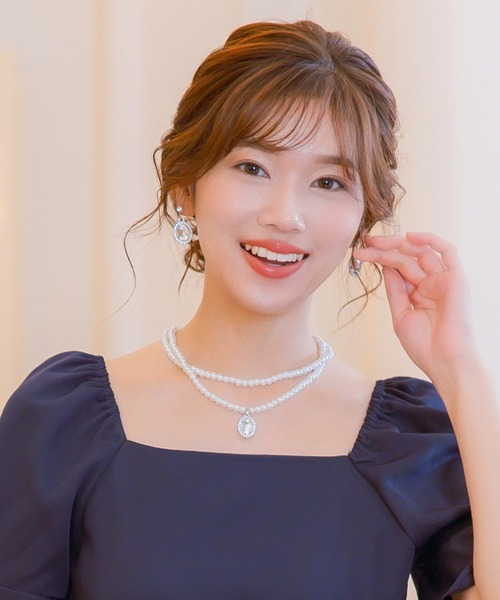Retica（レティカ）の「結婚式アクセサリー フロントビジュー 2連 パール ネックレス ピアス 2点セット（ピアス（両耳用）・レディース・ホワイト・FREE）」の4枚目の写真