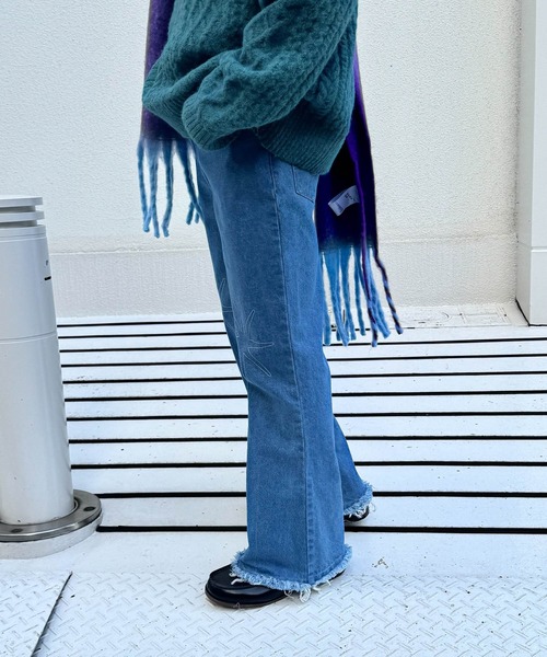 SENSE OF PLACE by URBAN RESEARCH（センスオブプレイスバイアーバンリサーチ）の「『別注』SHUHEI KOKI×SENSE OF PLACE　フレアデニム（デニムパンツ・メンズ・ブラック/インディゴブルー・LARGE/MEDIUM）」の15枚目の写真