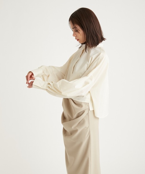 emmi（エミ）の「イージーケアシアーショートシャツ（シャツ/ブラウス・レディース・ベージュ/オレンジ/クリーム・FREE）」の6枚目の写真