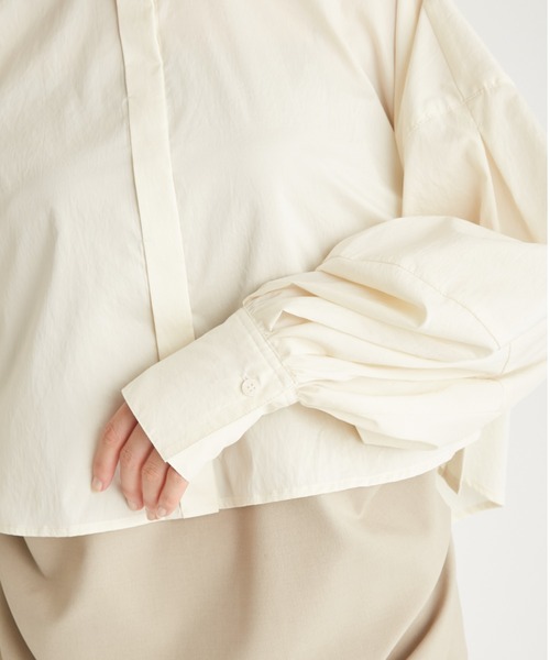 emmi（エミ）の「イージーケアシアーショートシャツ（シャツ/ブラウス・レディース・ベージュ/オレンジ/クリーム・FREE）」の9枚目の写真