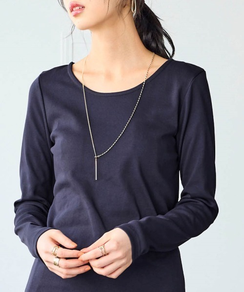 SMILE LAND（スマイルランド）の「＜大きいサイズ＞UVカット綿１００％フライス素材クルーネックＴシャツ（Tシャツ/カットソー・レディース・ネイビー/グレイッシュベージュ/ブラック/オフホワイト/ライム/チャコールグレー/ブラウン・4L/3L/L/5L/LL）」の7枚目の写真