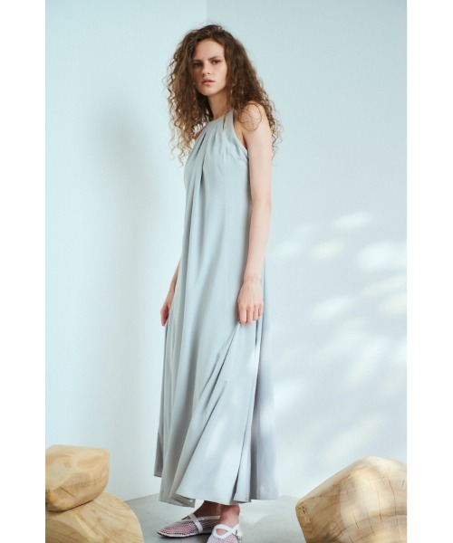 エステラケー　フロントカットアウトオープンバックドレス Josette Dress フロントカットアウトオープンバックドレス
