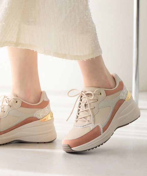 HIMIKO はっ水アクションレザー 美脚 ヒールアップスニーカー24.5 卑弥呼 はっ水アクションレザー 美脚 ヒールアップスニーカー