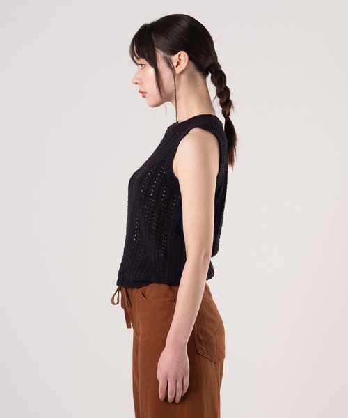 Levi's(リーバイス)の「Levi's/リーバイス サンライズ ニットタンクトップ(ニット/セーター・レディース・ブラック・S/XS/M)」の2枚目の写真