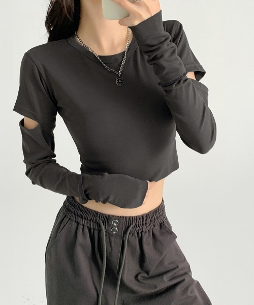 Miniministore（ミニミニストア）の「長袖Tシャツ 袖カットアウト カットソー（Tシャツ/カットソー・レディース・ダークグレー/ブラック・L/M）」の21枚目の写真