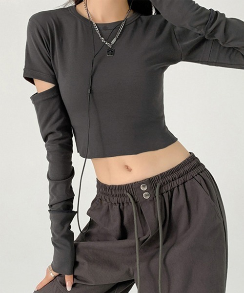 Miniministore（ミニミニストア）の「長袖Tシャツ 袖カットアウト カットソー（Tシャツ/カットソー・レディース・ダークグレー/ブラック・L/M）」の3枚目の写真