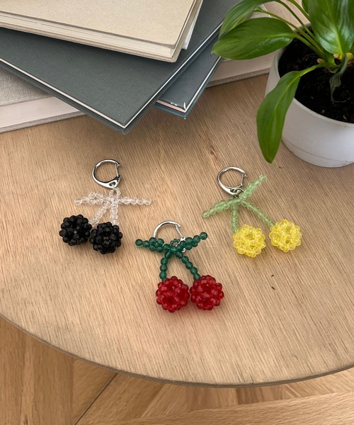 Me%（ミィパーセント）の「ビーズサクランボキーチャーム 308671（キーホルダー・レディース・レッド/イエロー/ブラック/ピンク・FREE）」の18枚目の写真