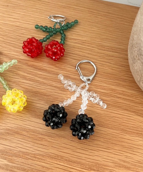 Me%（ミィパーセント）の「ビーズサクランボキーチャーム 308671（キーホルダー・レディース・レッド/イエロー/ブラック/ピンク・FREE）」の21枚目の写真