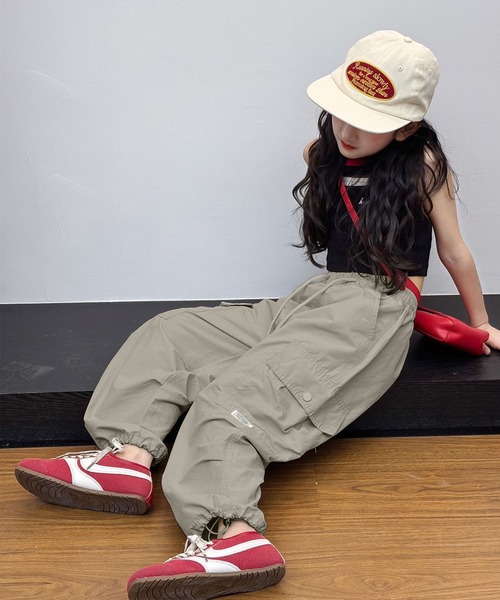 aimoha（アイモハ）の「【aimoha KIDS】ドロストカーゴパンツ（カーゴパンツ・キッズ・ベージュ/グリーン/ライトグレー/ブラック/ピンク・130/120/110/150/140）」の13枚目の写真
