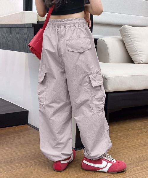 aimoha（アイモハ）の「【aimoha KIDS】ドロストカーゴパンツ（カーゴパンツ・キッズ・ベージュ/グリーン/ライトグレー/ブラック/ピンク・130/120/110/150/140）」の18枚目の写真