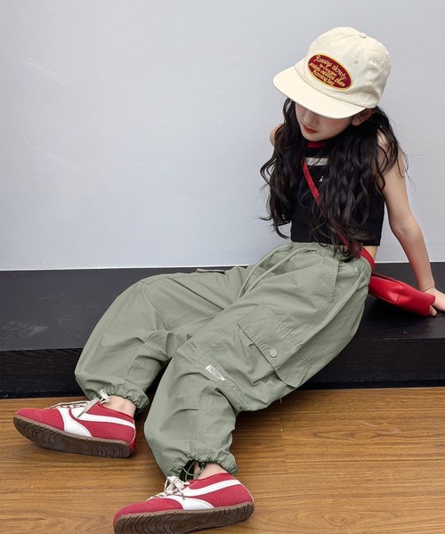 aimoha（アイモハ）の「【aimoha KIDS】ドロストカーゴパンツ（カーゴパンツ・キッズ・ベージュ/グリーン/ライトグレー/ブラック/ピンク・130/120/110/150/140）」の19枚目の写真