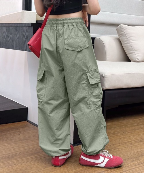 aimoha（アイモハ）の「【aimoha KIDS】ドロストカーゴパンツ（カーゴパンツ・キッズ・ベージュ/グリーン/ライトグレー/ブラック/ピンク・130/120/110/150/140）」の20枚目の写真