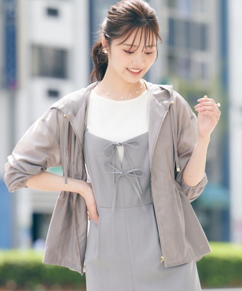 couture brooch（クチュールブローチ）の「【オシャレな透け感・ペプラム】愛されシアーマンパ（ブルゾン・レディース・ブラウン系その他/アイボリー/サンドベージュ・42/38/40/36）」の2枚目の写真