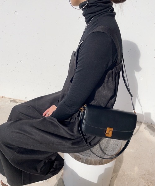 ISOOK（アイスー）の「2wayショルダーバッグ(comochi select)/ハンドバッグ 斜め掛け マグネットボタン フェイクレザー 合皮 黒 茶色 ブラック ブラウン（ハンドバッグ・レディース・ブラウン/ブラック・FREE）」の18枚目の写真