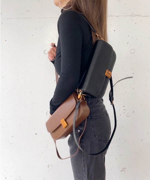 ISOOK（アイスー）の「2wayショルダーバッグ(comochi select)/ハンドバッグ 斜め掛け マグネットボタン フェイクレザー 合皮 黒 茶色 ブラック ブラウン（ハンドバッグ・レディース・ブラウン/ブラック・FREE）」の19枚目の写真