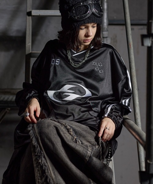 LILL 袖脱着可能ZIP3wayプルオーバーゲームシャツ ERAR】ジップアーム3wayプルオーバーハイギミックゲームシャツ