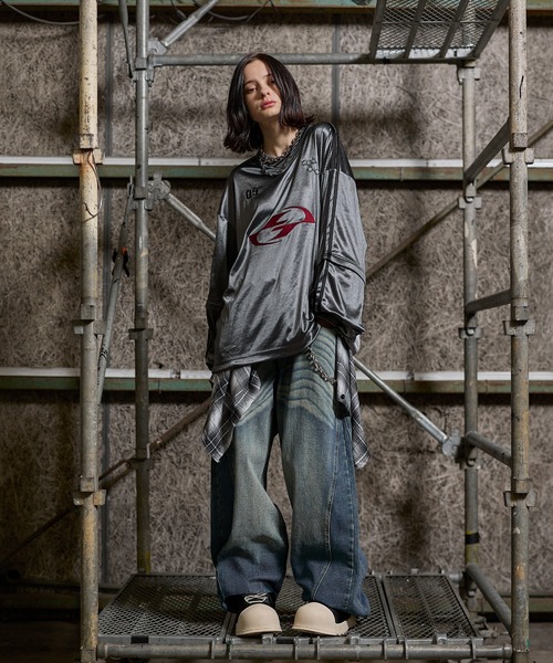 ERAR（エラー）の「【ERAR】ジップアーム3wayプルオーバーハイギミック