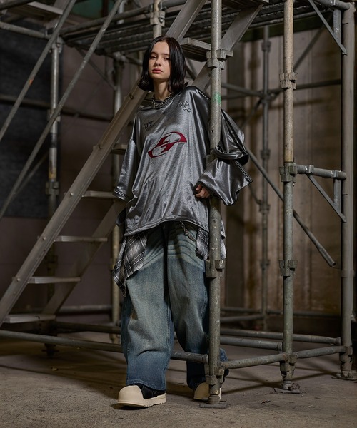 ERAR（エラー）の「【ERAR】ジップアーム3wayプルオーバーハイギミックゲームシャツ/ロングTシャツ（Tシャツ/カットソー・メンズ・グレー系/ブラック系/ブラック/ワイン/ホワイト/チャコール/グレー系1・S/M/L/XL）」の16枚目の写真