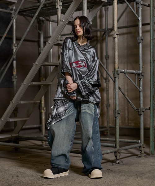 ERAR（エラー）の「【ERAR】ジップアーム3wayプルオーバーハイギミックゲームシャツ/ロングTシャツ（Tシャツ/カットソー・メンズ・グレー系/ブラック系/ブラック/ワイン/ホワイト/チャコール/グレー系1・S/M/L/XL）」の18枚目の写真