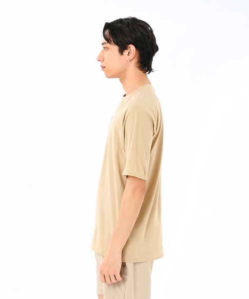 NEW BALANCE(ニューバランス)の「Black Out メッシュニットショートスリーブTシャツ(Tシャツ/カットソー・メンズ・ベージュ・LARGE/MEDIUM/SMALL)」の2枚目の写真