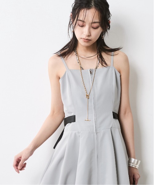 CHIC STYLE（シックスタイル）の「キャミソールマキシワンピース＜大きいサイズ有＞シックスタイル（ワンピース・レディース・ブラック/グレー・M/L/LL/3L/4L/5L）」の22枚目の写真