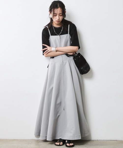 CHIC STYLE（シックスタイル）の「キャミソールマキシワンピース＜大きいサイズ有＞シックスタイル（ワンピース・レディース・ブラック/グレー・M/L/LL/3L/4L/5L）」の7枚目の写真