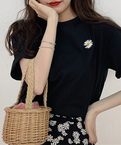 美品✨パラスパレス 24ss Tシャツ フラワープリント 半袖 クルーネック wreath】クルーネックTシャツ（半袖）（大人） | ズーラシアン
