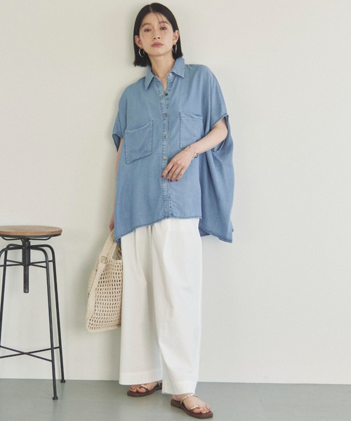 Doux archives（ドゥアルシーヴ）の「ソフトデニムフレンチシャツ（シャツ/ブラウス・レディース・ベージュ/サックスブルー/ブルー・38）」の9枚目の写真