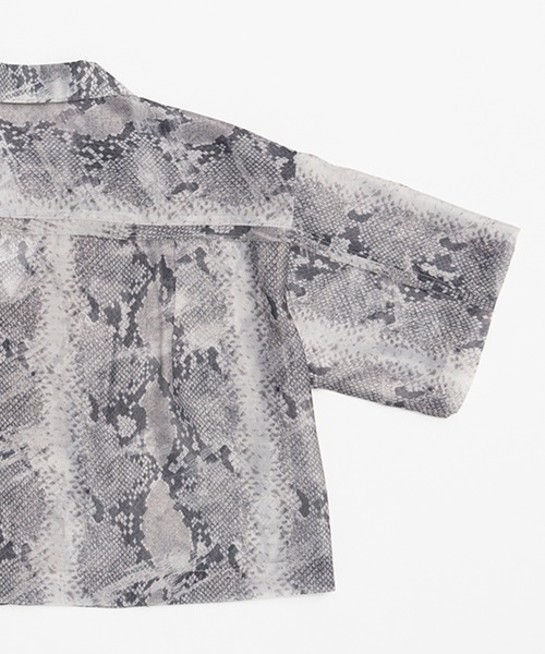 PRANK PROJECT(プランクプロジェクト)の「パイソンプリントシアーシャツ / Python Print Sheer Shirt(シャツ/ブラウス・レディース・マルチ・FREE)」の3枚目の写真