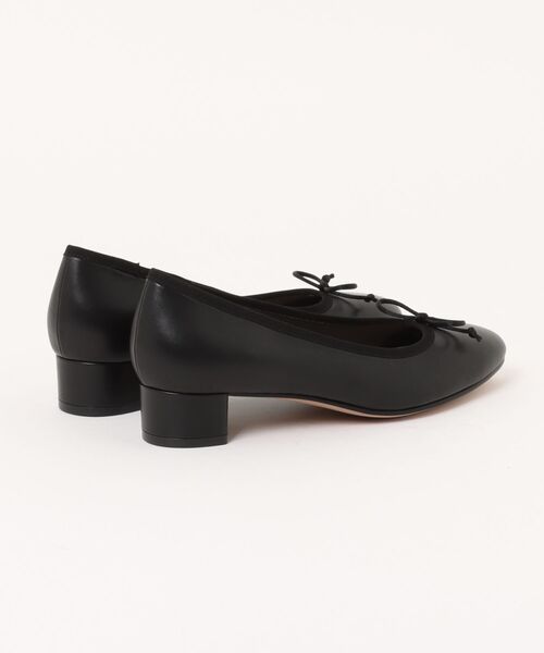 MELMO(メルモ)の「リボンモチーフアーモンドトゥパンプス(パンプス・レディース・ブラック/ベージュ・23.0cm/23.5cm/24.0cm/24.5cm/22.5cm)」の3枚目の写真