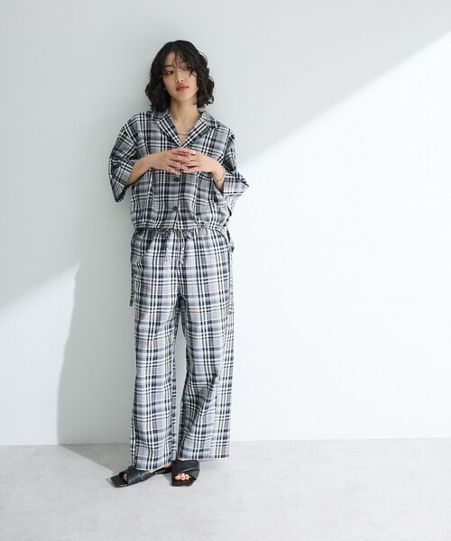 Green　Parks（グリーンパークス）の「綿麻混イージーワイドパンツ（その他パンツ・レディース・ブラック/杢グレー/チェック/ライトベージュ・FREE）」の18枚目の写真