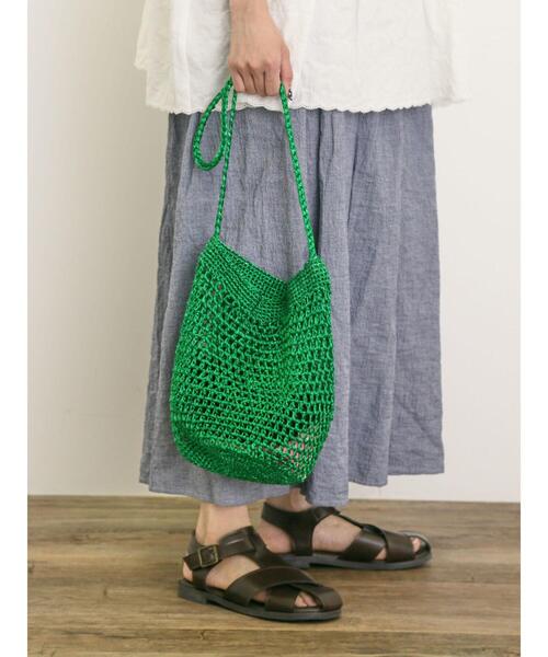 Samansa Mos2（サマンサ モスモス）の「メタリックショルダーバッグ（ハンドバッグ・レディース・グリーン/シルバー/ブラック・F）」の2枚目の写真