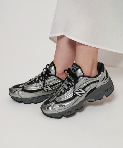 New Balance M1000 メタリックシルバー スニーカー　23cm New Balance - 【新品】23㎝ NEW BALANCE M1000 シルバーの通販