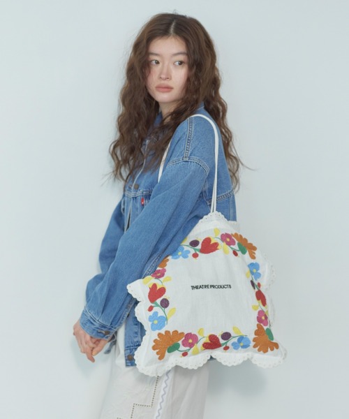 THEATRE PRODUCTS（シアタープロダクツ）の「レースエンブロイダリートートバッグ（トートバッグ・レディース・ブラック/ホワイト・FREE）」の3枚目の写真