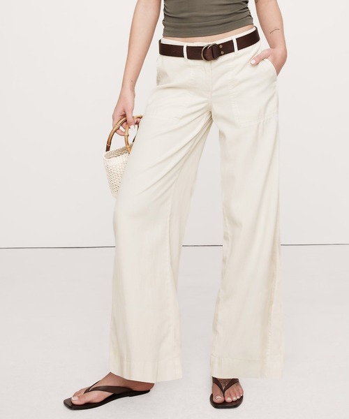 Banana Republic（バナナリパブリック）の「Soma ミッドライズ ワイドレッグ パンツ（その他パンツ・レディース・ナチュラル/ネイビー/ブラウン/グリーン・M/XS/L/S）」の2枚目の写真