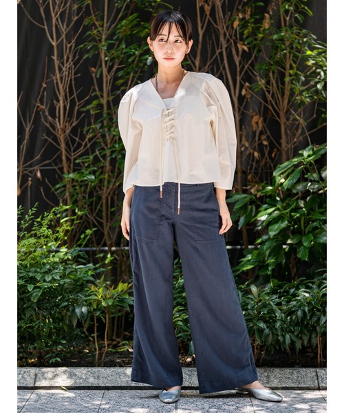 Banana Republic（バナナリパブリック）の「Soma ミッドライズ ワイドレッグ パンツ（その他パンツ・レディース・ナチュラル/ネイビー/ブラウン/グリーン・M/XS/L/S）」の9枚目の写真