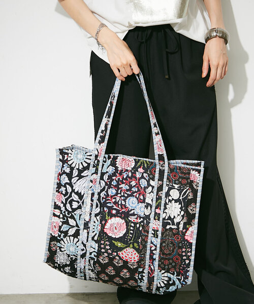 Remind me and forever（リマインドミーアンドフォーエバー）の「【新色登場！】【India series】パッチワークトートバッグ（ショルダーバッグ・レディース・マルチ/ブルー/ベージュ/ブラック・FREE）」の8枚目の写真