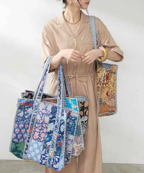 Remind me and forever（リマインドミーアンドフォーエバー）の「【新色登場！】【India series】パッチワークトートバッグ（ショルダーバッグ・レディース・マルチ/ブルー/ベージュ/ブラック・FREE）」の20枚目の写真