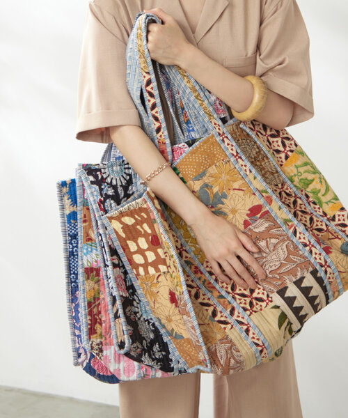 Remind me and forever（リマインドミーアンドフォーエバー）の「【新色登場！】【India series】パッチワークトートバッグ（ショルダーバッグ・レディース・マルチ/ブルー/ベージュ/ブラック・FREE）」の21枚目の写真