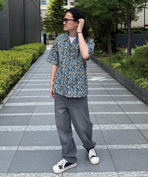 RATTLE TRAP(ラトルトラップ)の「リーフプリントオープンカラー半袖シャツ(シャツ/ブラウス・メンズ・オフホワイト/ブルー・M/L)」の3枚目の写真
